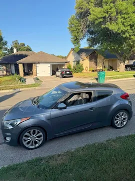 2013 Hyundai Veloster 2.0 Premium Coupe 3D