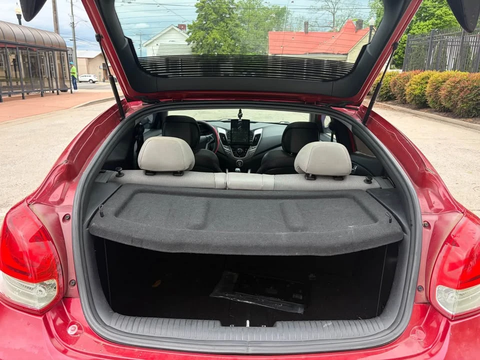 2013 Hyundai Veloster - Image 14 of 20