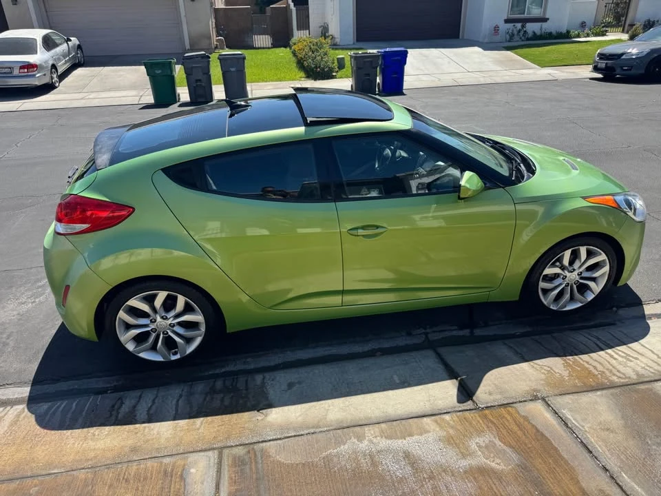 2013 Hyundai Veloster - Image 3 of 20