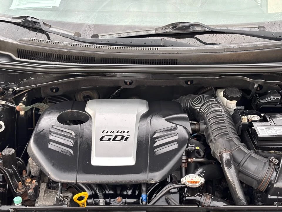2013 Hyundai Veloster - Image 15 of 17