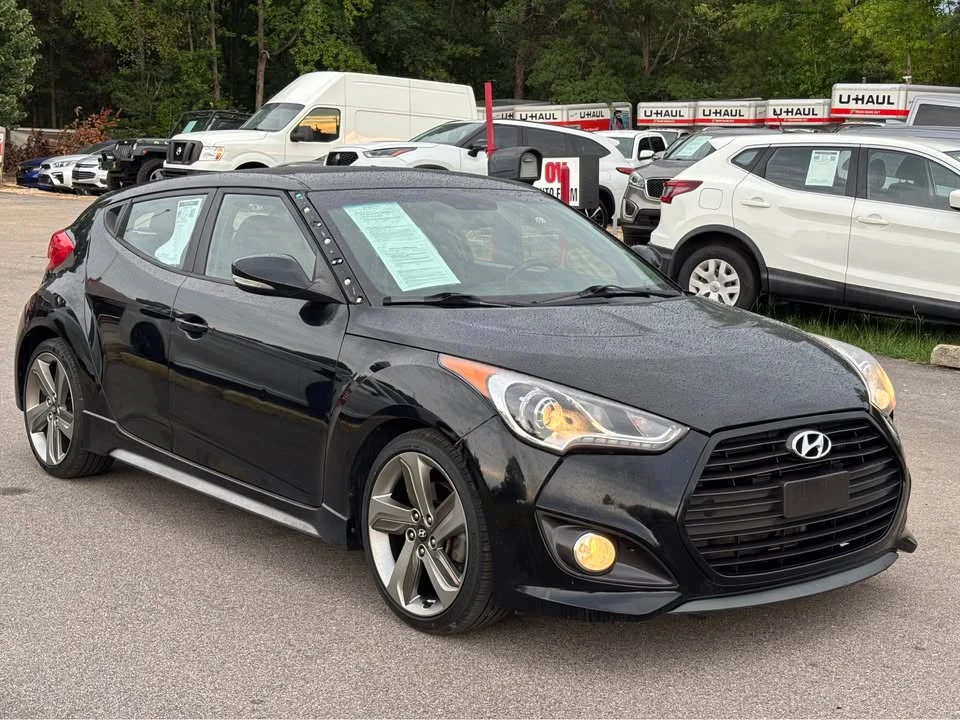 2013 Hyundai Veloster - Image 3 of 17