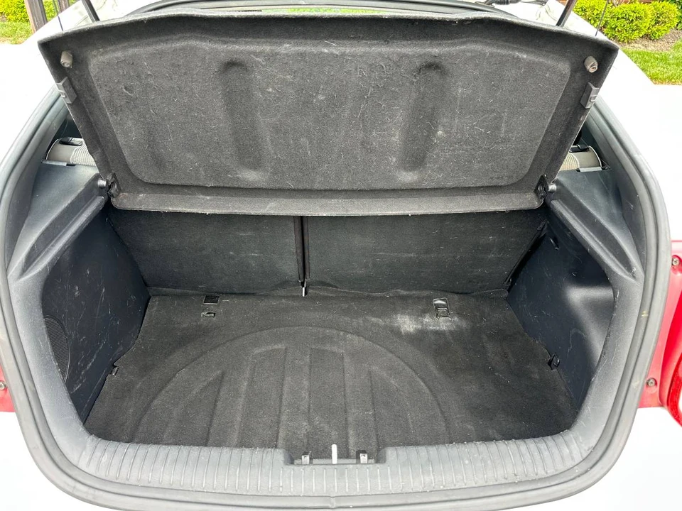 2013 Hyundai Veloster - Image 16 of 20