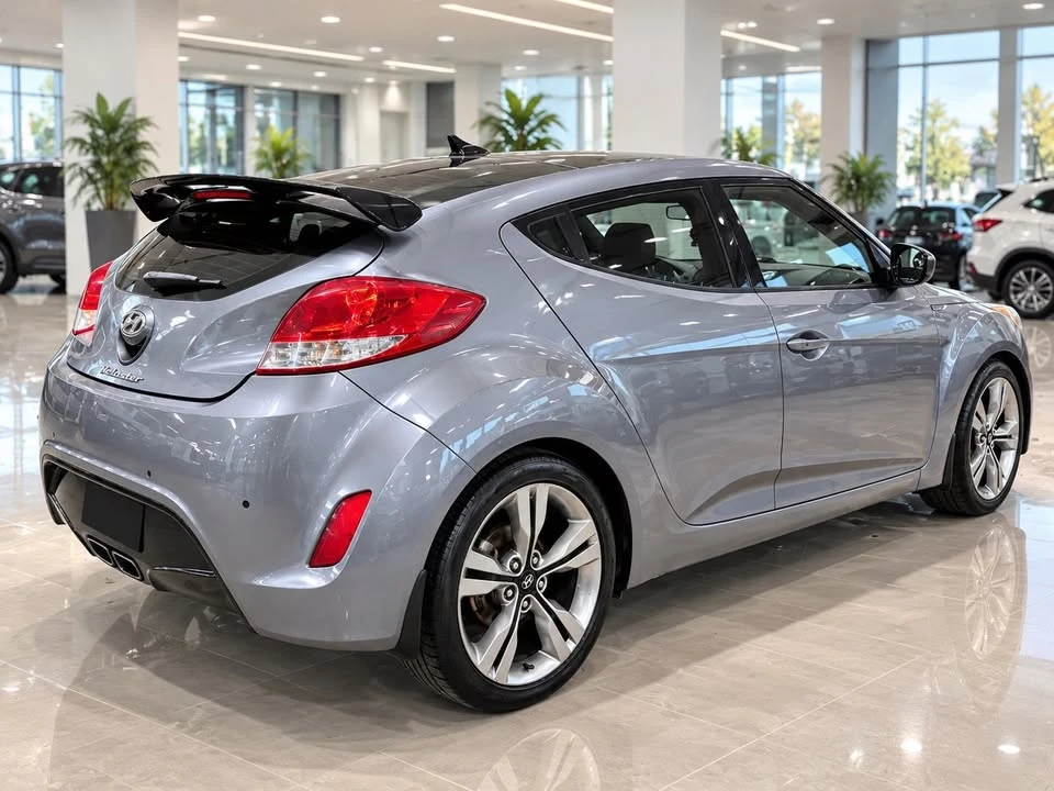 2013 Hyundai Veloster - Image 6 of 15