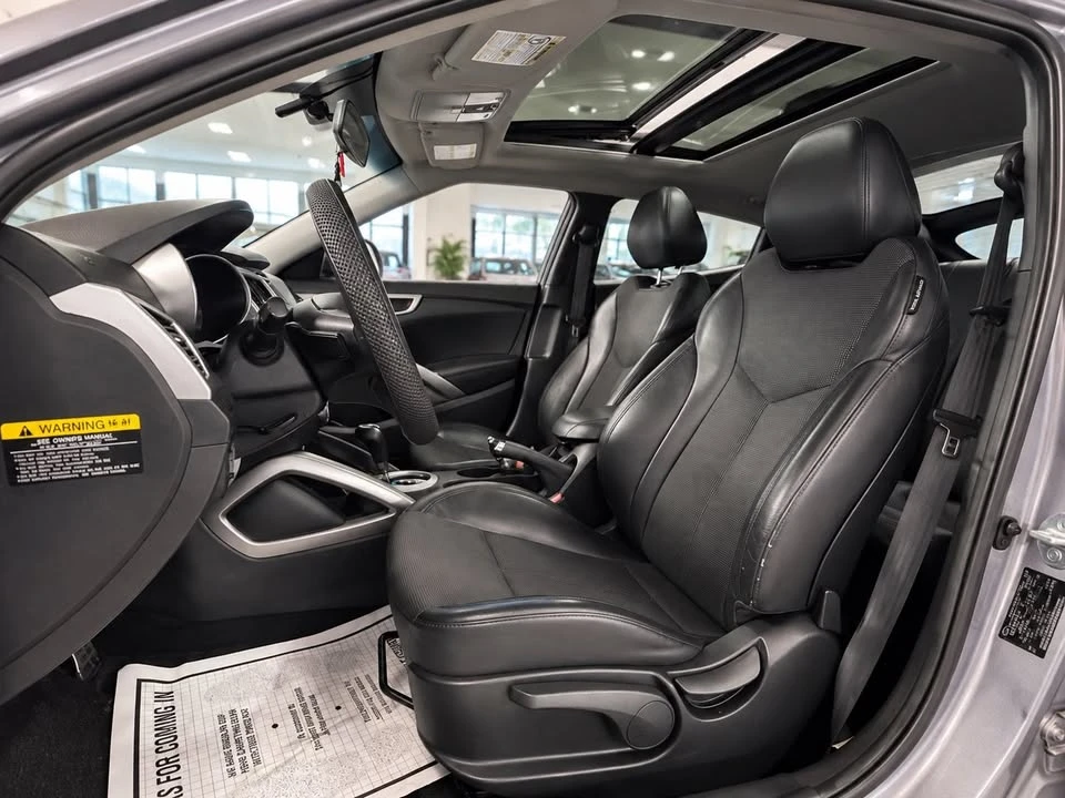 2013 Hyundai Veloster - Image 13 of 15