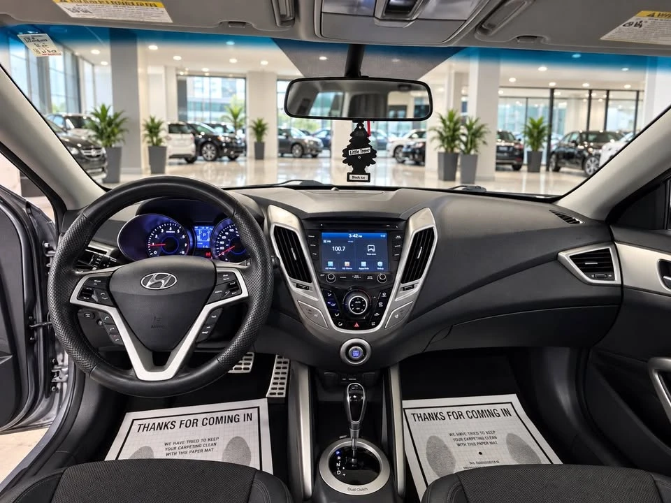 2013 Hyundai Veloster - Image 9 of 15