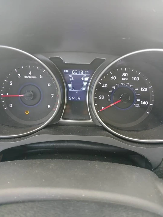 2013 Hyundai Veloster - Image 23 of 24
