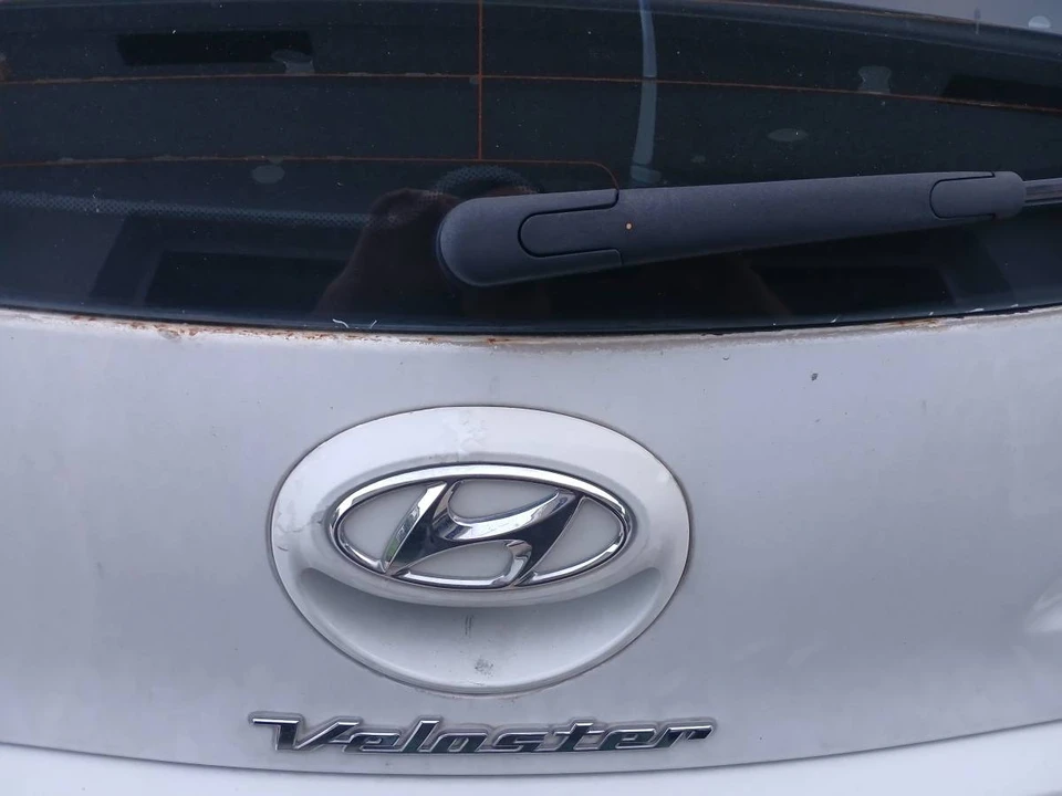 2013 Hyundai Veloster - Image 21 of 24