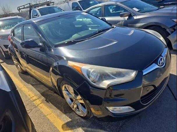 2013 Hyundai Veloster - Image 4 of 11
