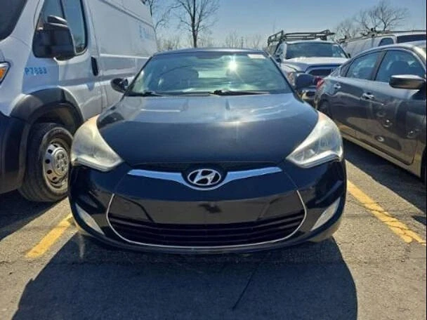 2013 Hyundai Veloster - Image 3 of 11