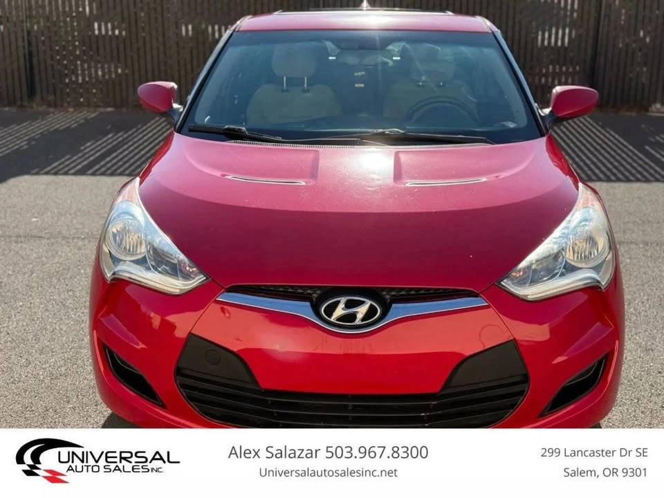 2013 Hyundai Veloster - Image 2 of 20