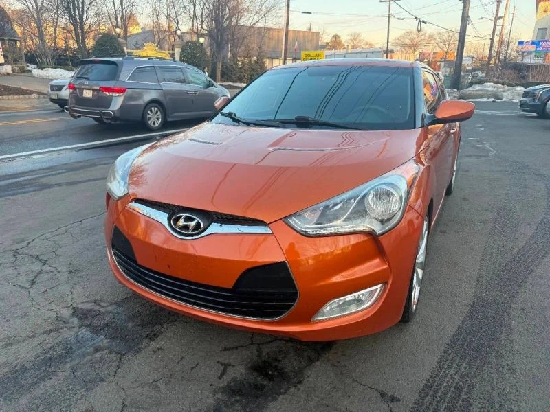 2013 Hyundai Veloster - Image 3 of 12