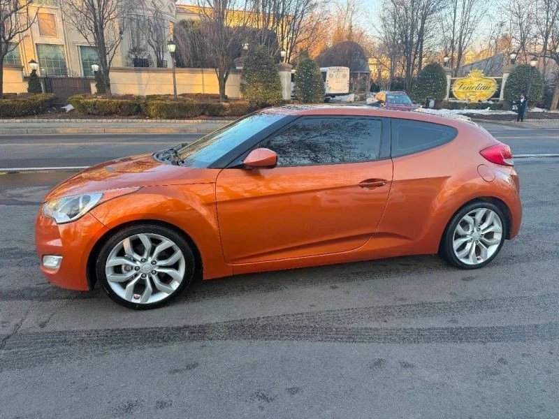 2013 Hyundai Veloster - Image 5 of 12