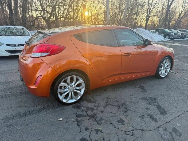 2013 Hyundai Veloster - Image 12 of 12