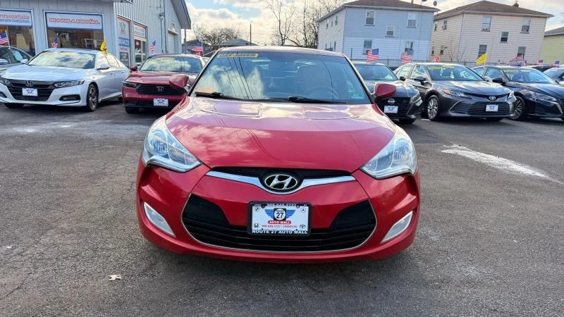2013 Hyundai Veloster - Image 3 of 12