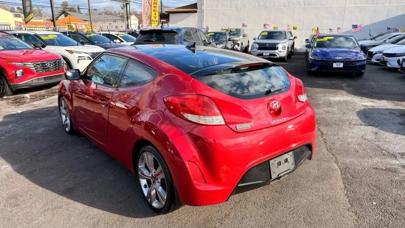 2013 Hyundai Veloster - Image 5 of 12