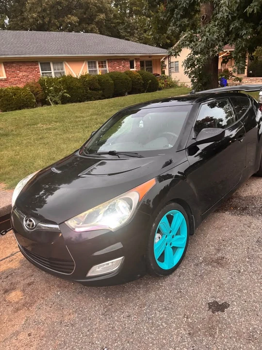 2013 Hyundai Veloster - Image 4 of 5