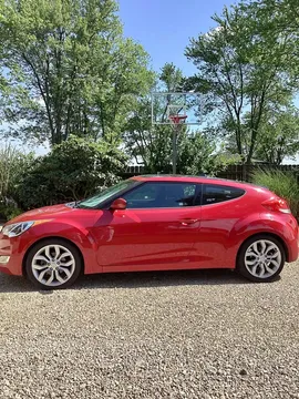 2013 Hyundai Veloster Base