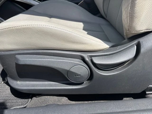 2013 Hyundai Veloster - Image 14 of 20
