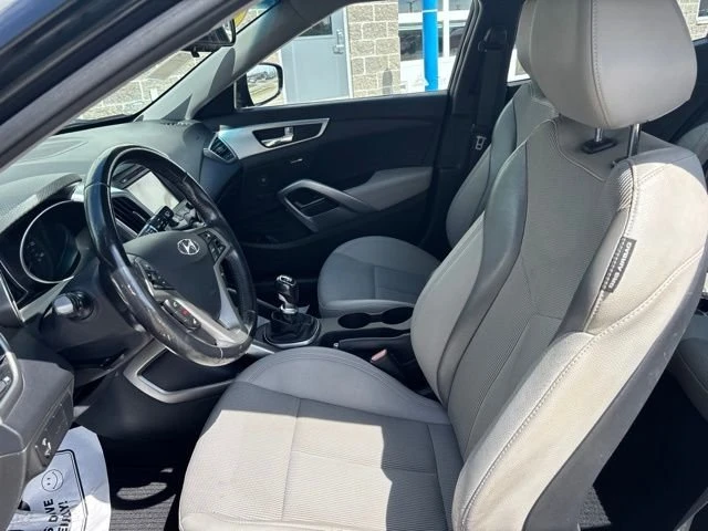 2013 Hyundai Veloster - Image 13 of 20