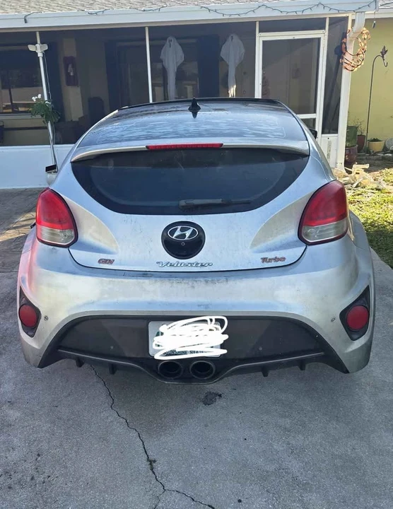 2013 Hyundai Veloster - Image 4 of 5