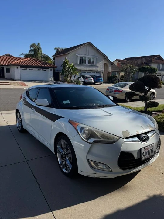 2013 Hyundai Veloster - Image 3 of 11
