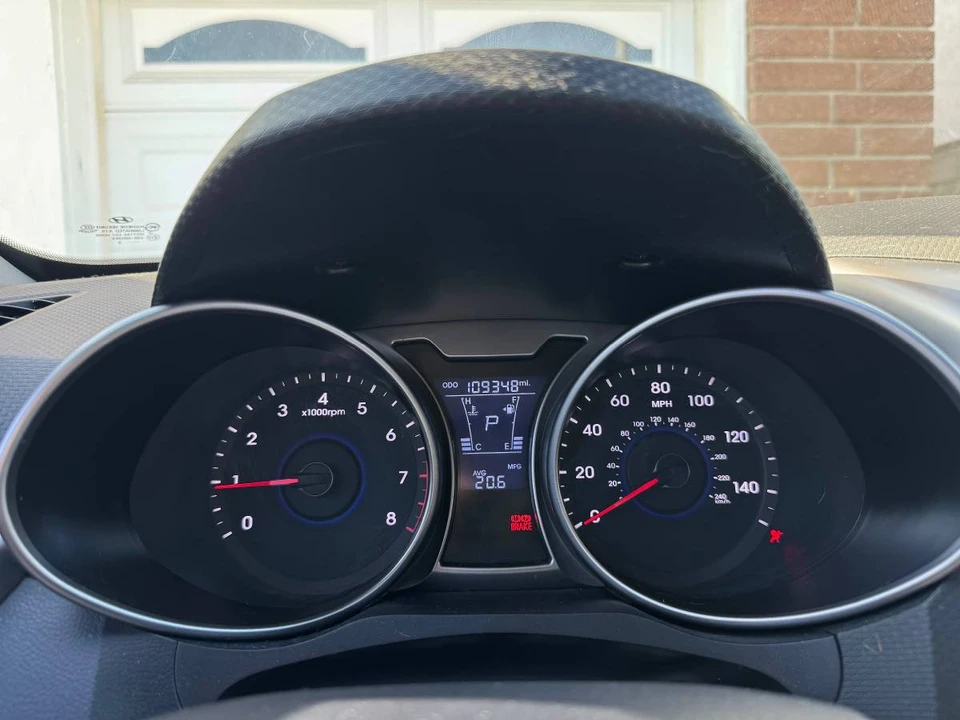 2013 Hyundai Veloster - Image 9 of 11