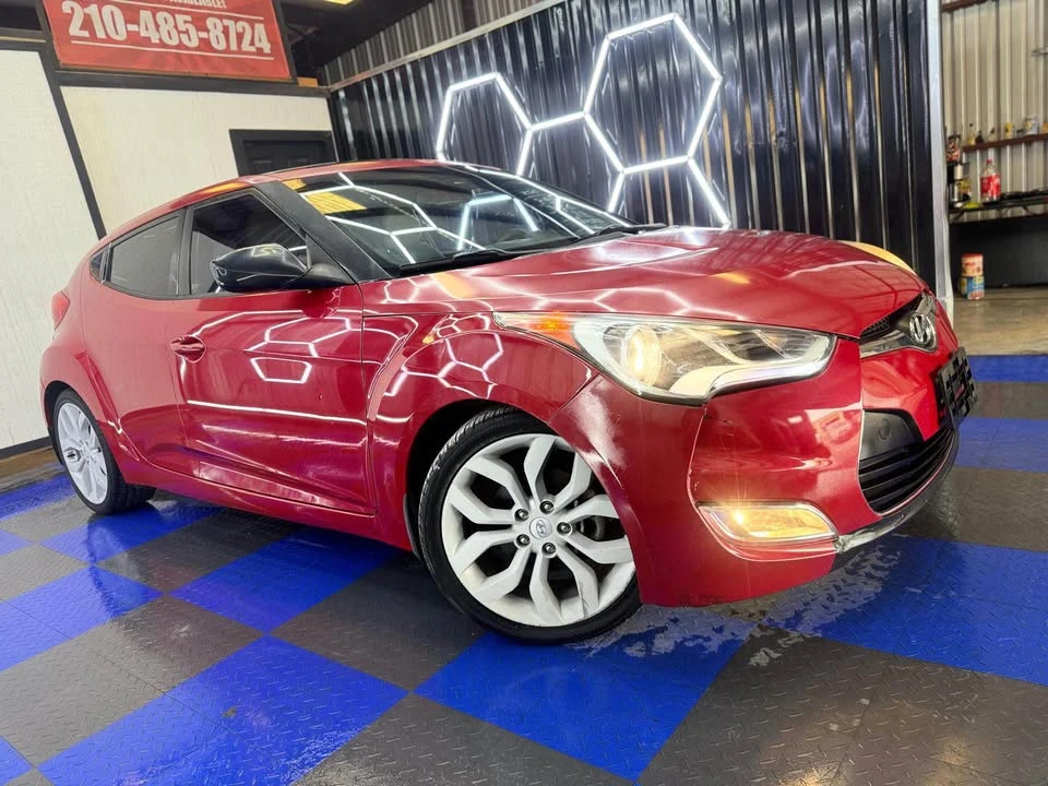 2013 Hyundai Veloster - Image 3 of 12