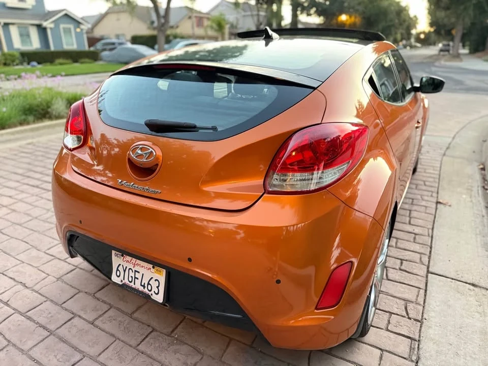 2013 Hyundai Veloster - Image 7 of 17