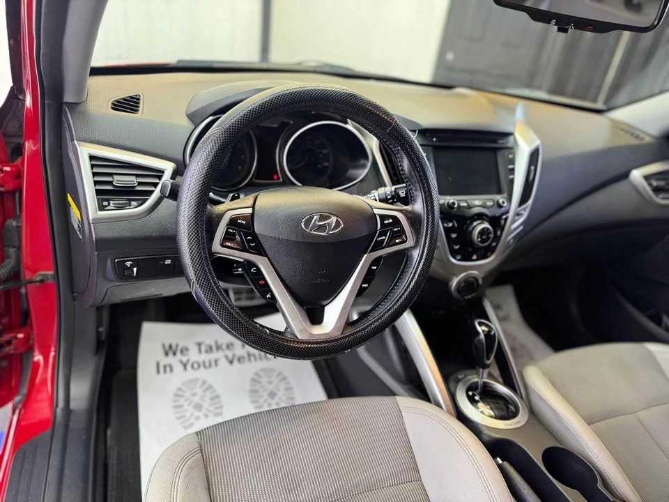 2013 Hyundai Veloster - Image 6 of 9