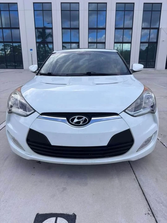 2013 Hyundai Veloster - Image 5 of 14