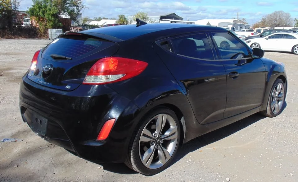 2013 Hyundai Veloster - Image 3 of 12