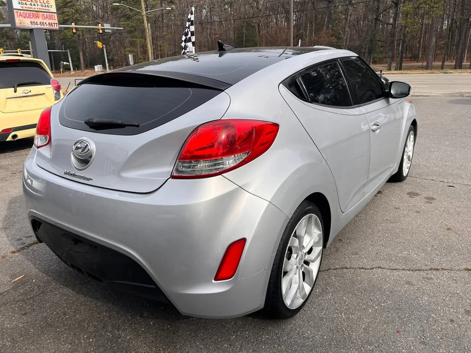 2013 Hyundai Veloster - Image 6 of 20
