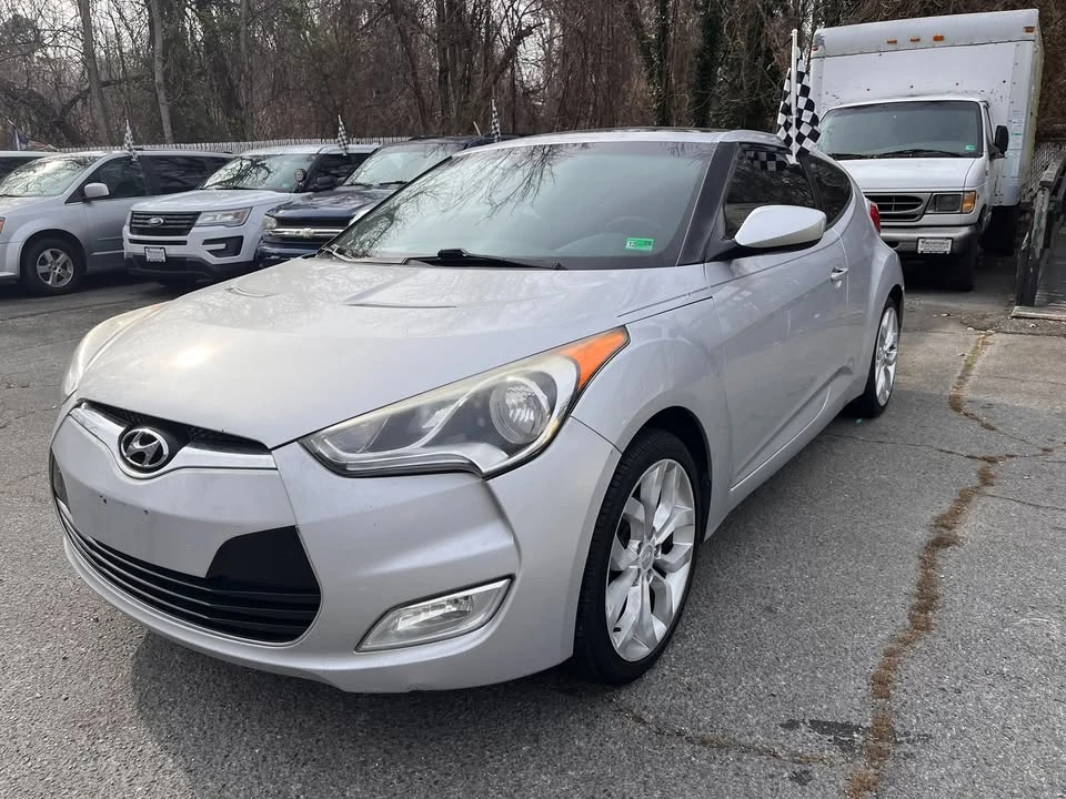 2013 Hyundai Veloster - Image 3 of 20