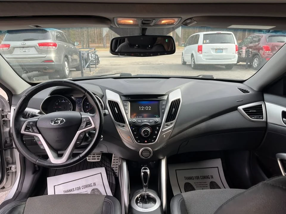 2013 Hyundai Veloster - Image 12 of 20