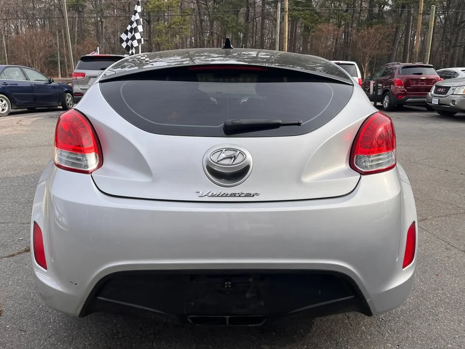 2013 Hyundai Veloster - Image 5 of 20
