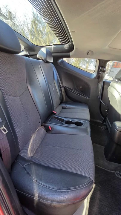 2013 Hyundai Veloster - Image 10 of 15
