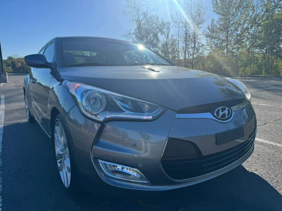 2013 Hyundai Veloster - Image 2 of 5