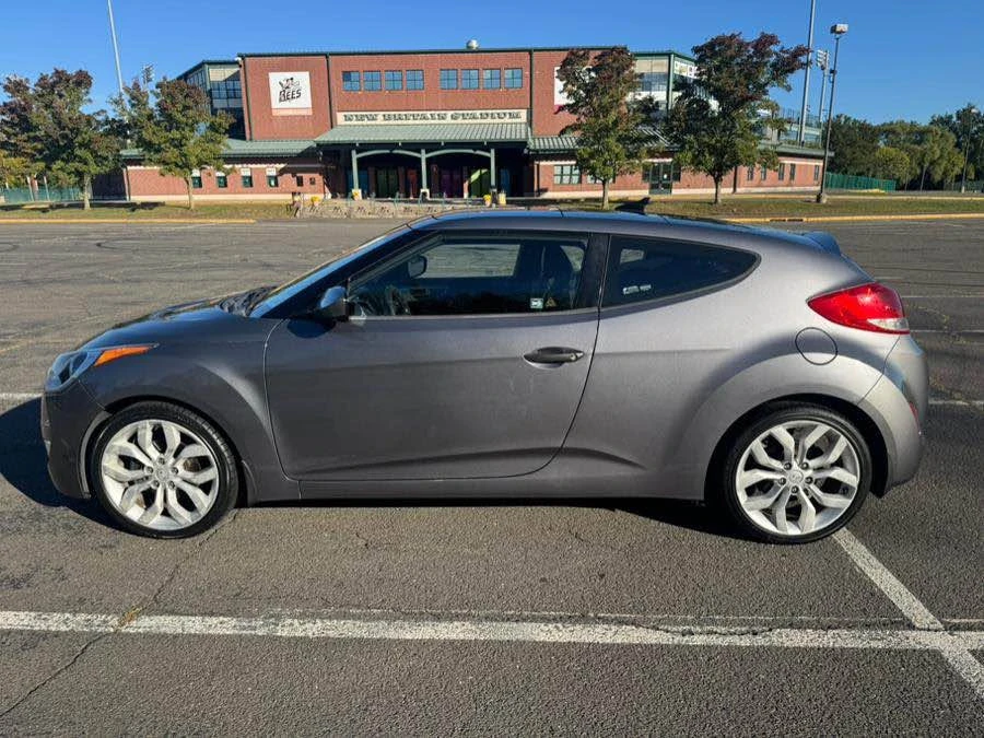 2013 Hyundai Veloster - Image 3 of 5