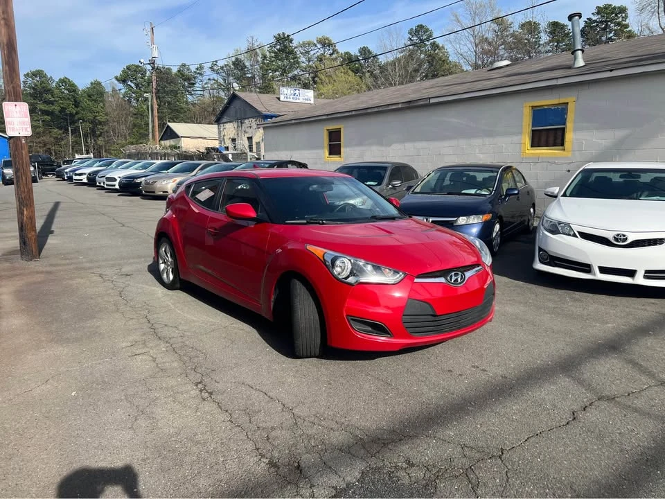 2013 Hyundai Veloster - Image 4 of 9