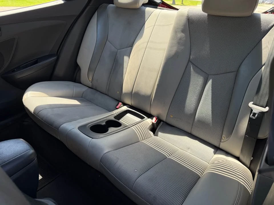 2013 Hyundai Veloster - Image 14 of 16