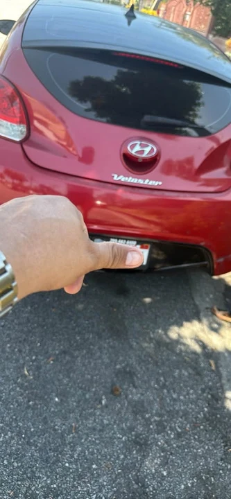 2013 Hyundai Veloster - Image 2 of 5