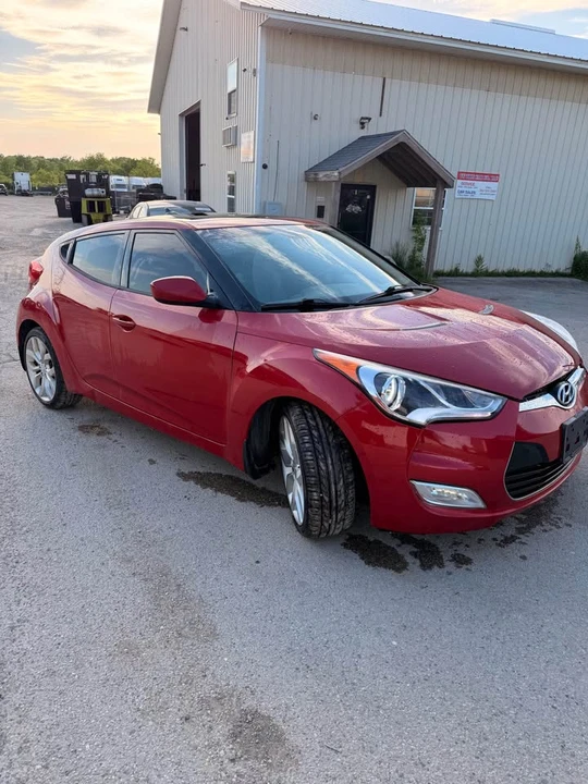 2013 Hyundai Veloster - Image 8 of 12