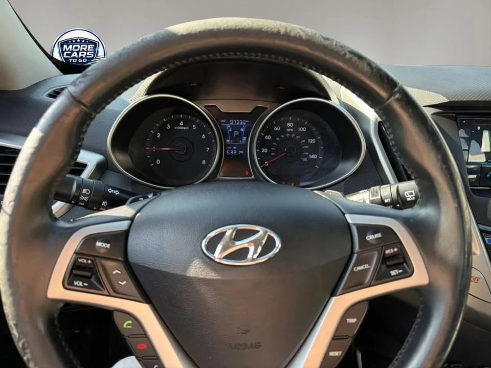 2013 Hyundai Veloster - Image 10 of 12