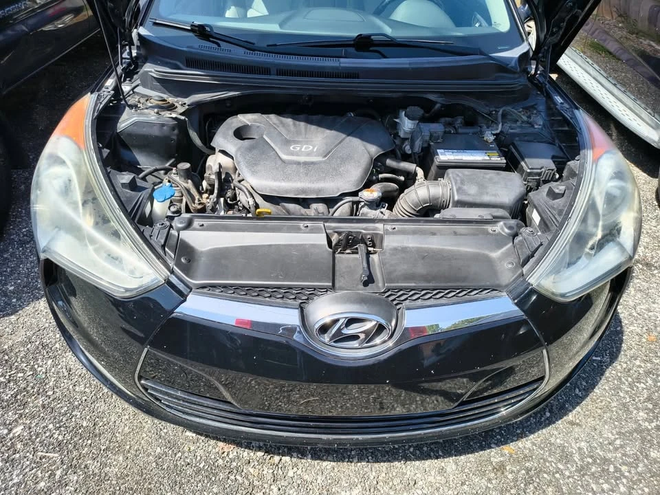 2013 Hyundai Veloster - Image 8 of 14
