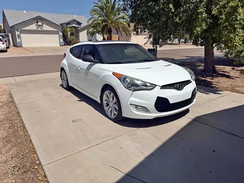 2013 Hyundai Veloster Coupe 3D