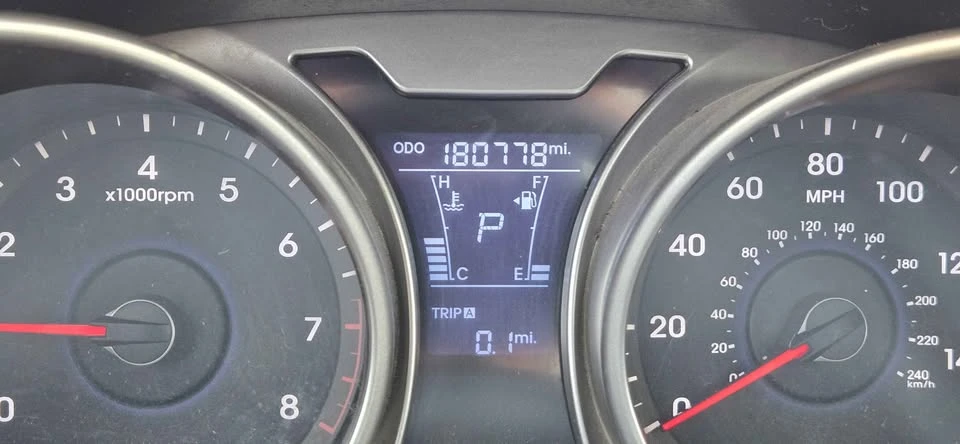 2013 Hyundai Veloster - Image 19 of 20