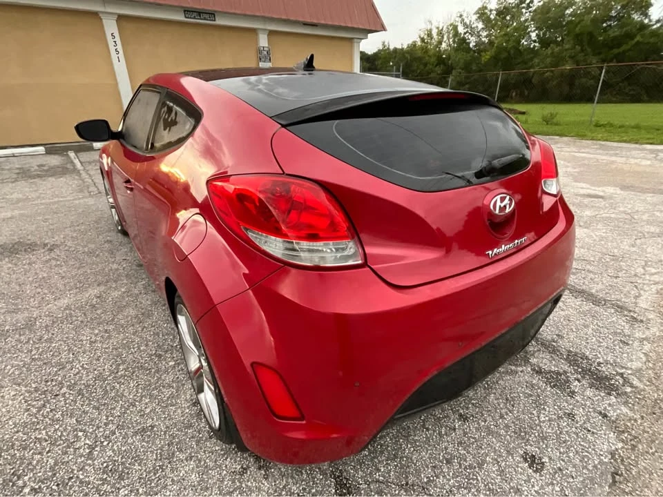 2013 Hyundai Veloster - Image 5 of 12