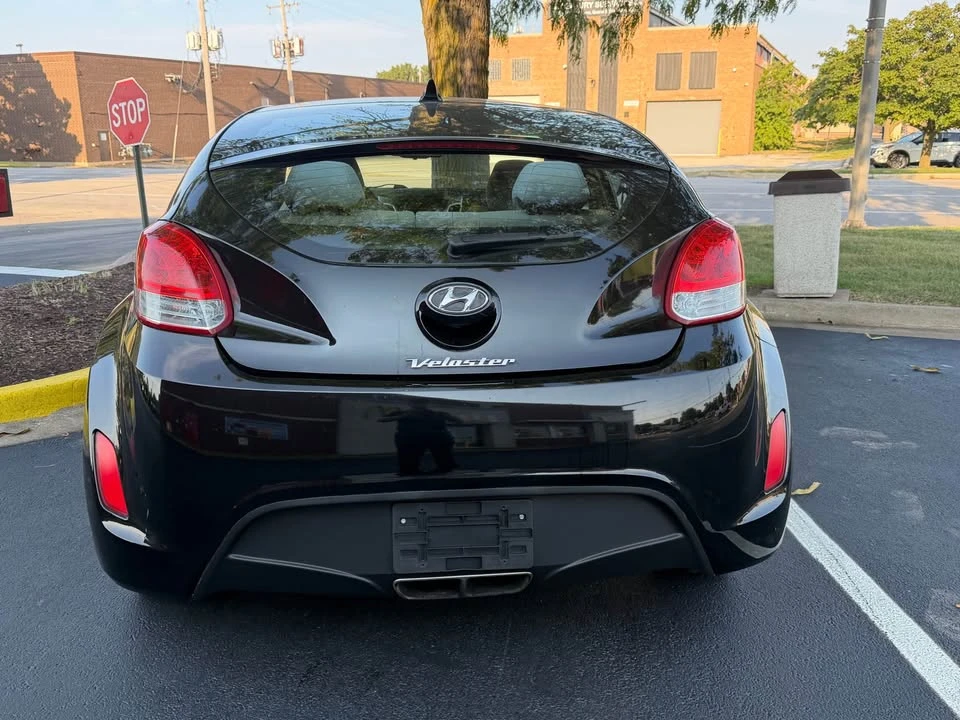2013 Hyundai Veloster - Image 6 of 18