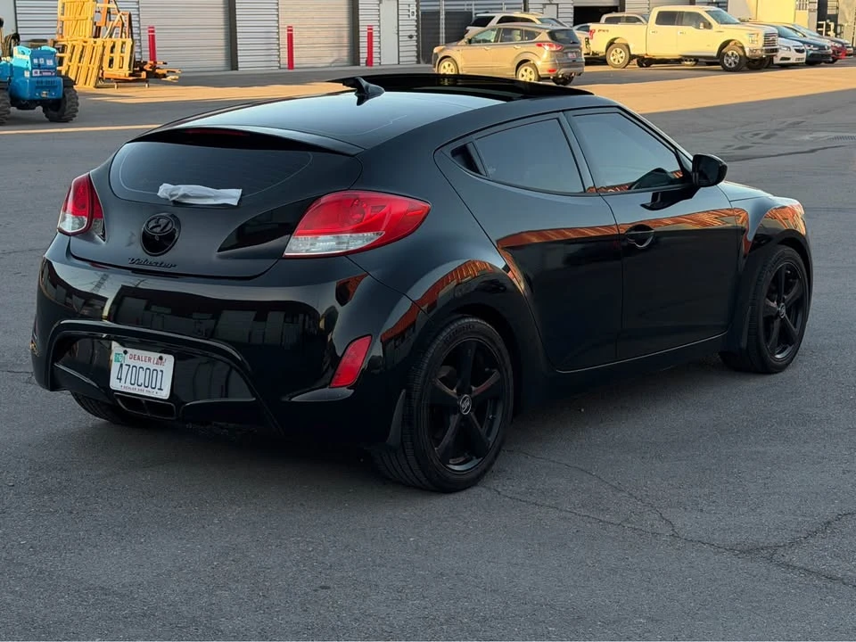 2013 Hyundai Veloster - Image 4 of 10