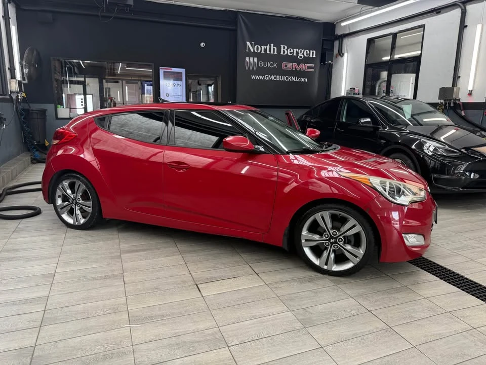 2013 Hyundai Veloster - Image 5 of 8